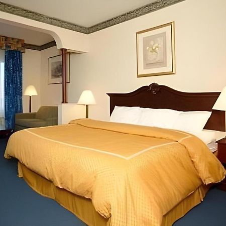 Comfort Suites Plainview Extérieur photo