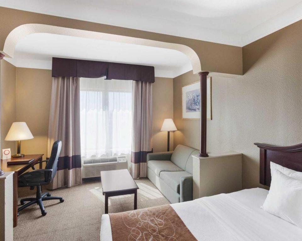 Comfort Suites Plainview Extérieur photo