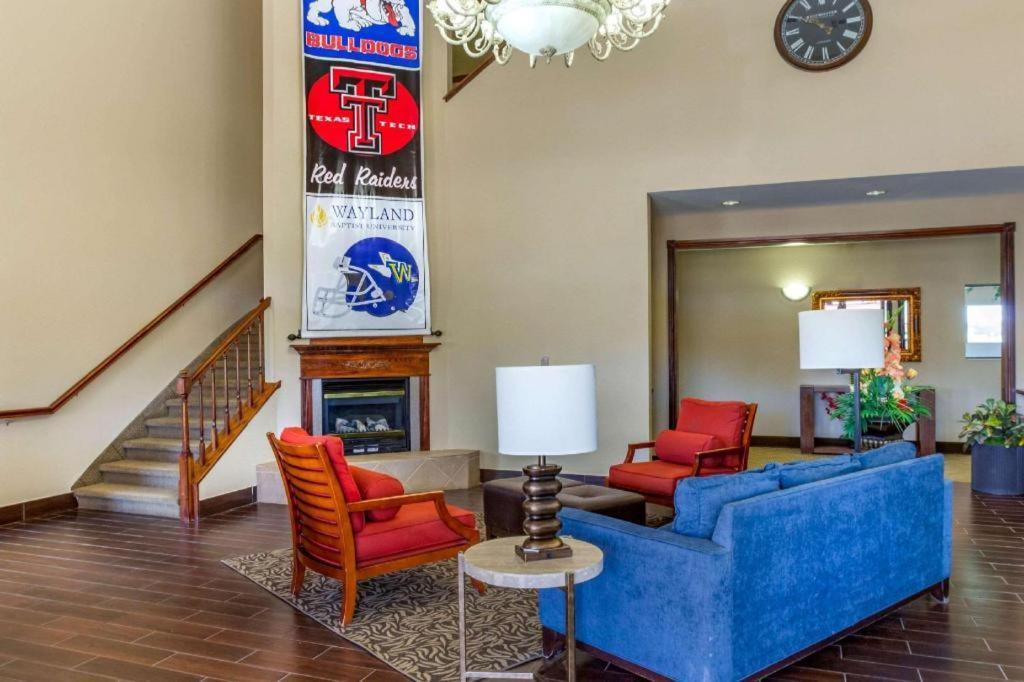 Comfort Suites Plainview Extérieur photo