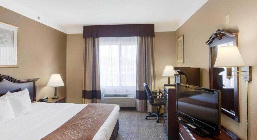 Comfort Suites Plainview Extérieur photo