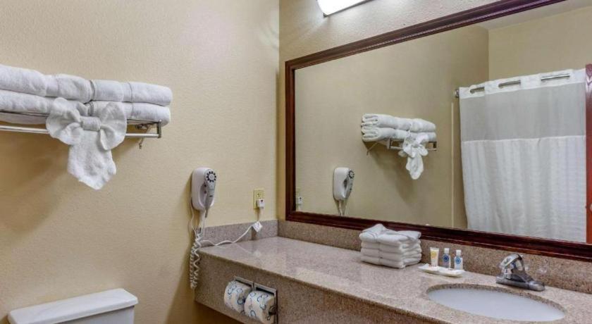 Comfort Suites Plainview Extérieur photo